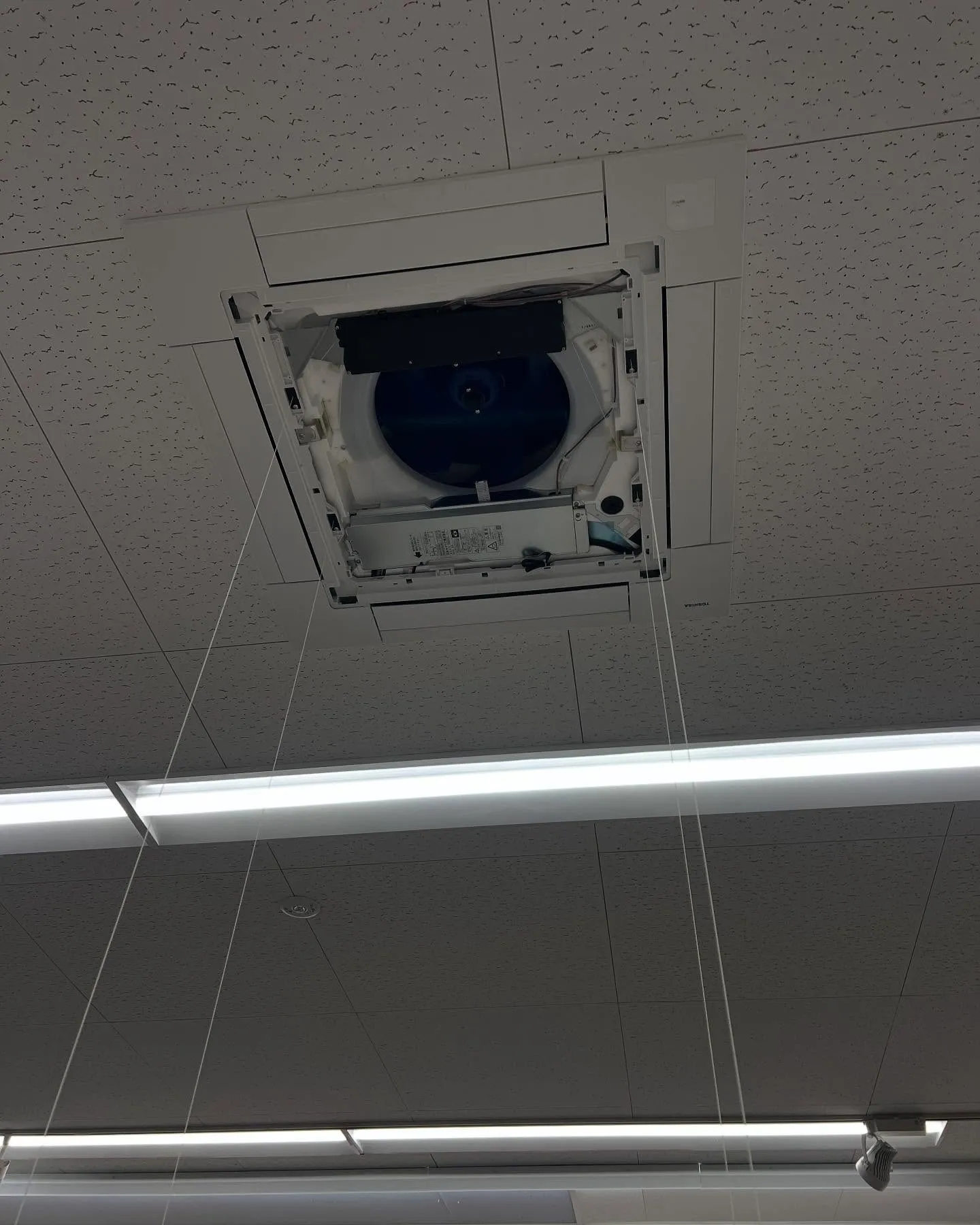 仙台の皆様へ📣、業務用エアコンのことならHOSONOにお任せ...