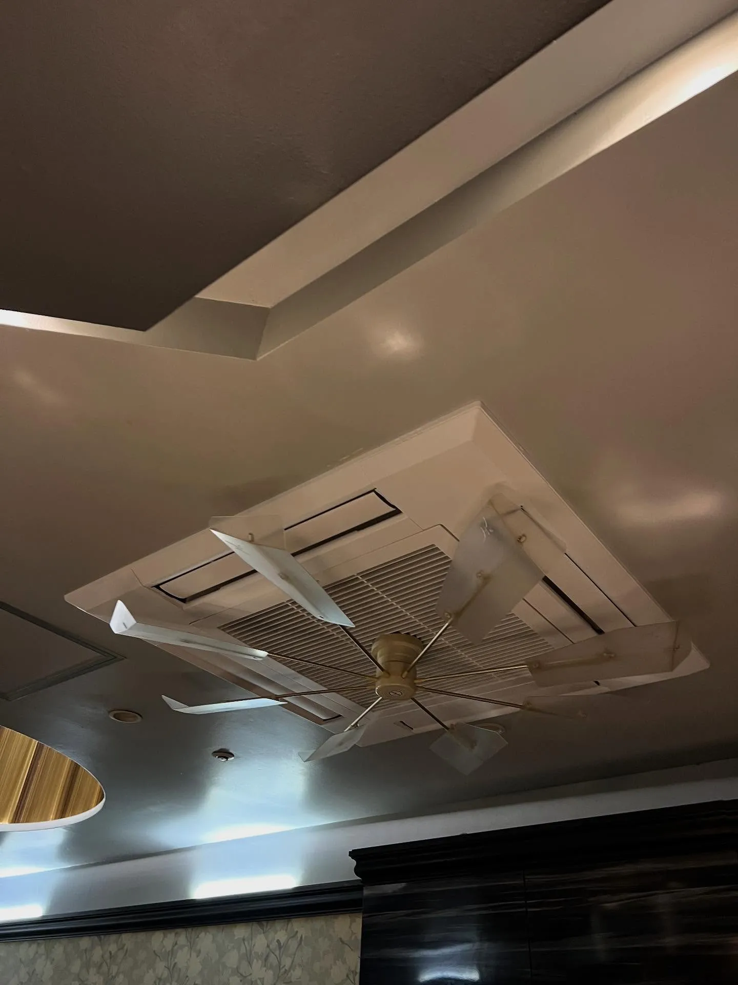 仙台のみなさん、もうエアコンの切り替え時期が来ますね！🌞❄️...