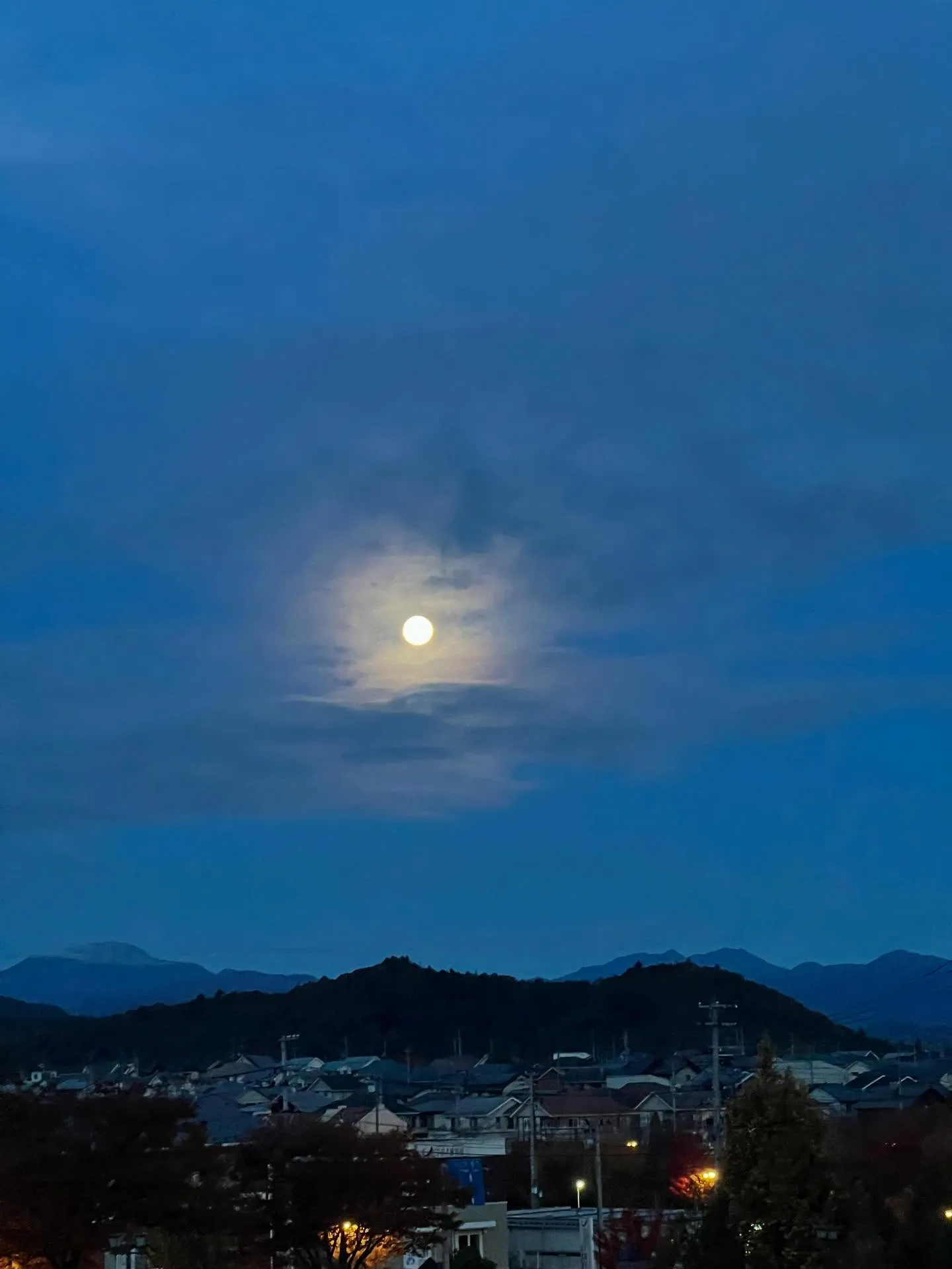 暑い夏も寒い冬も、快適な空間を保ちたいですよね?🌞❄️そこで...