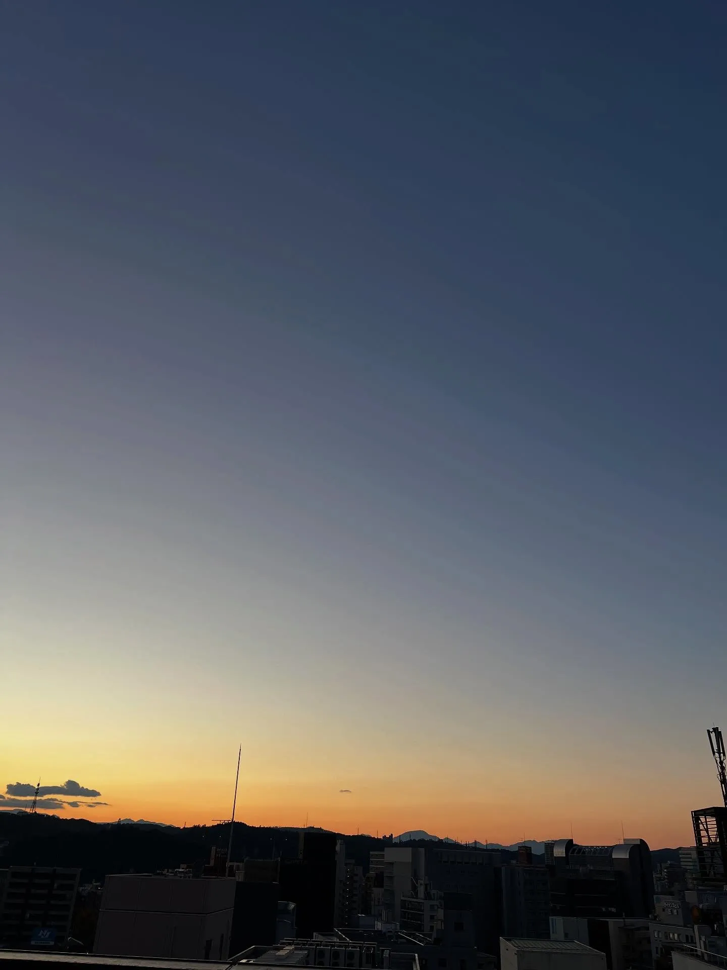 こんにちは、みなさん！宮城県で業務用エアコンの更新やリースを...