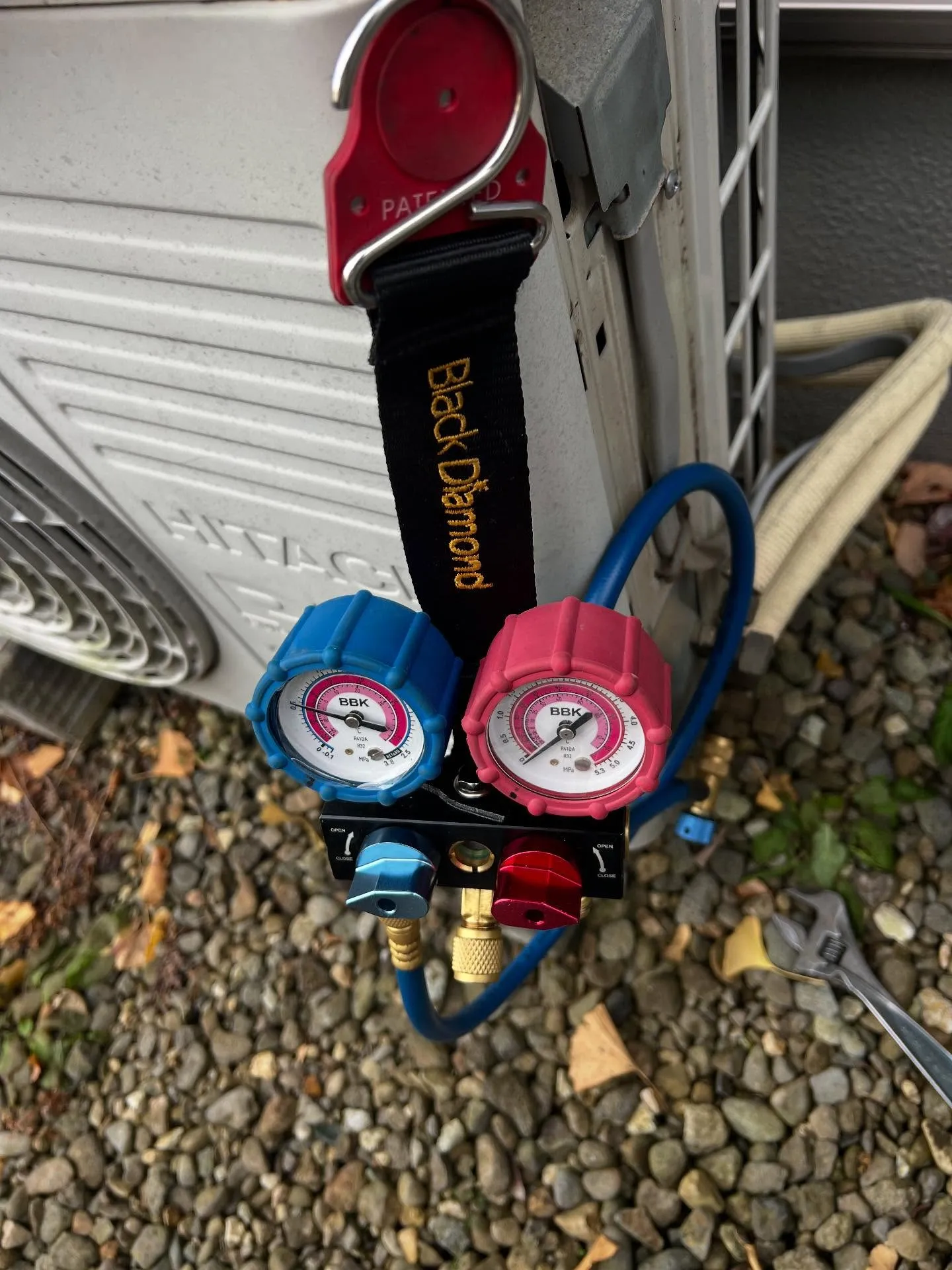 仙台市でエアコンの施工やメンテナンスについて学びたいなら、細...