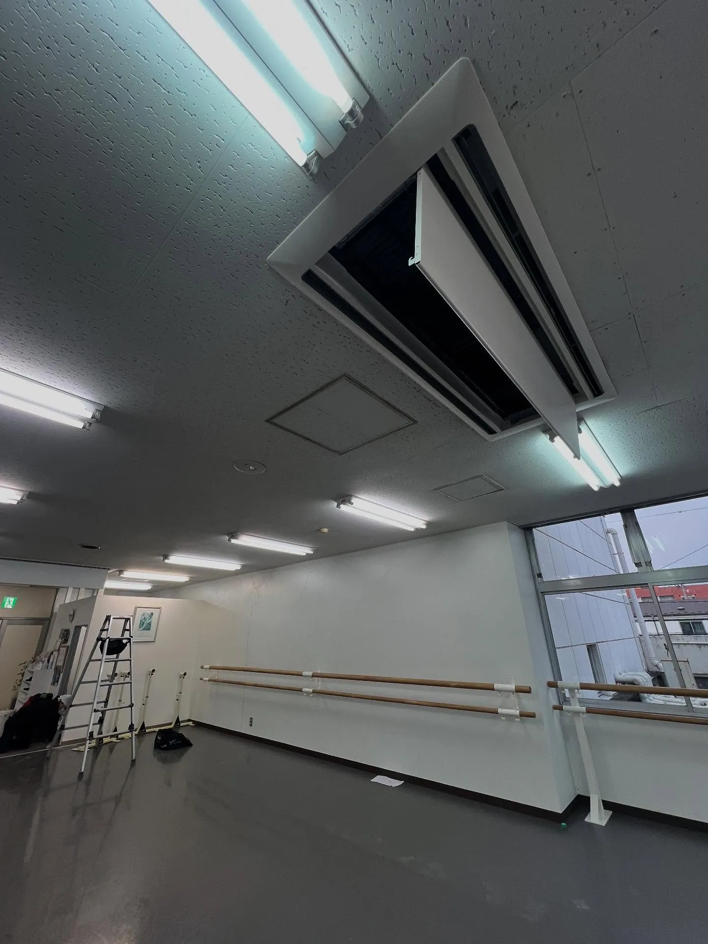 宮城県で職人を目指すなら、ぜひ細野塾の宮城県職人塾へお問い合...