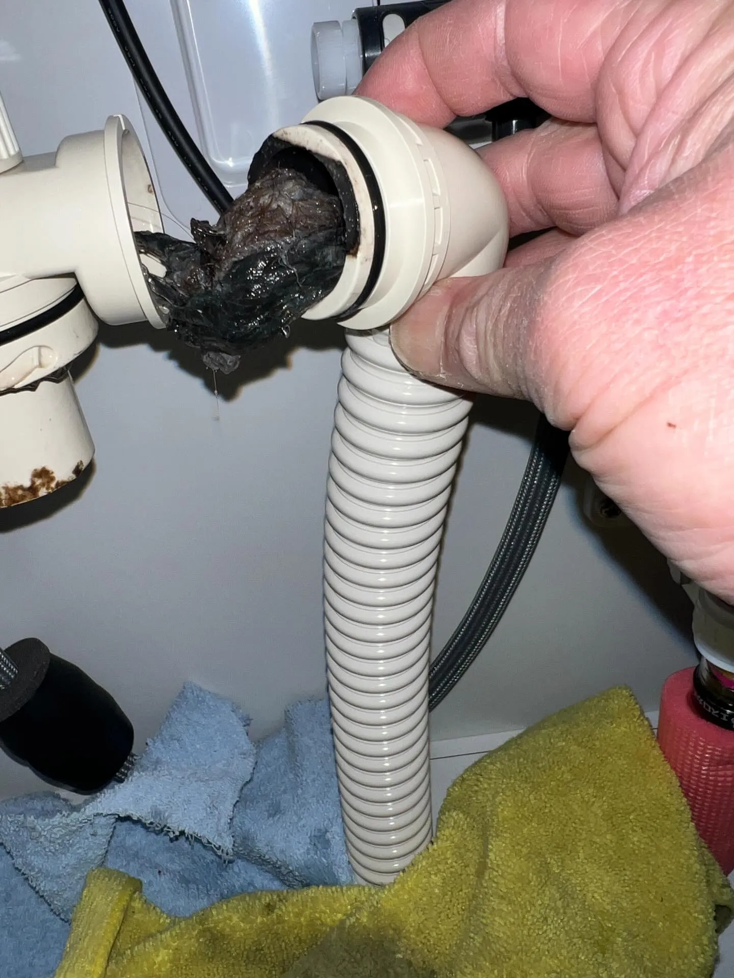 仙台の皆さん、業務用エアコンのことでお悩みじゃないですか?😎...