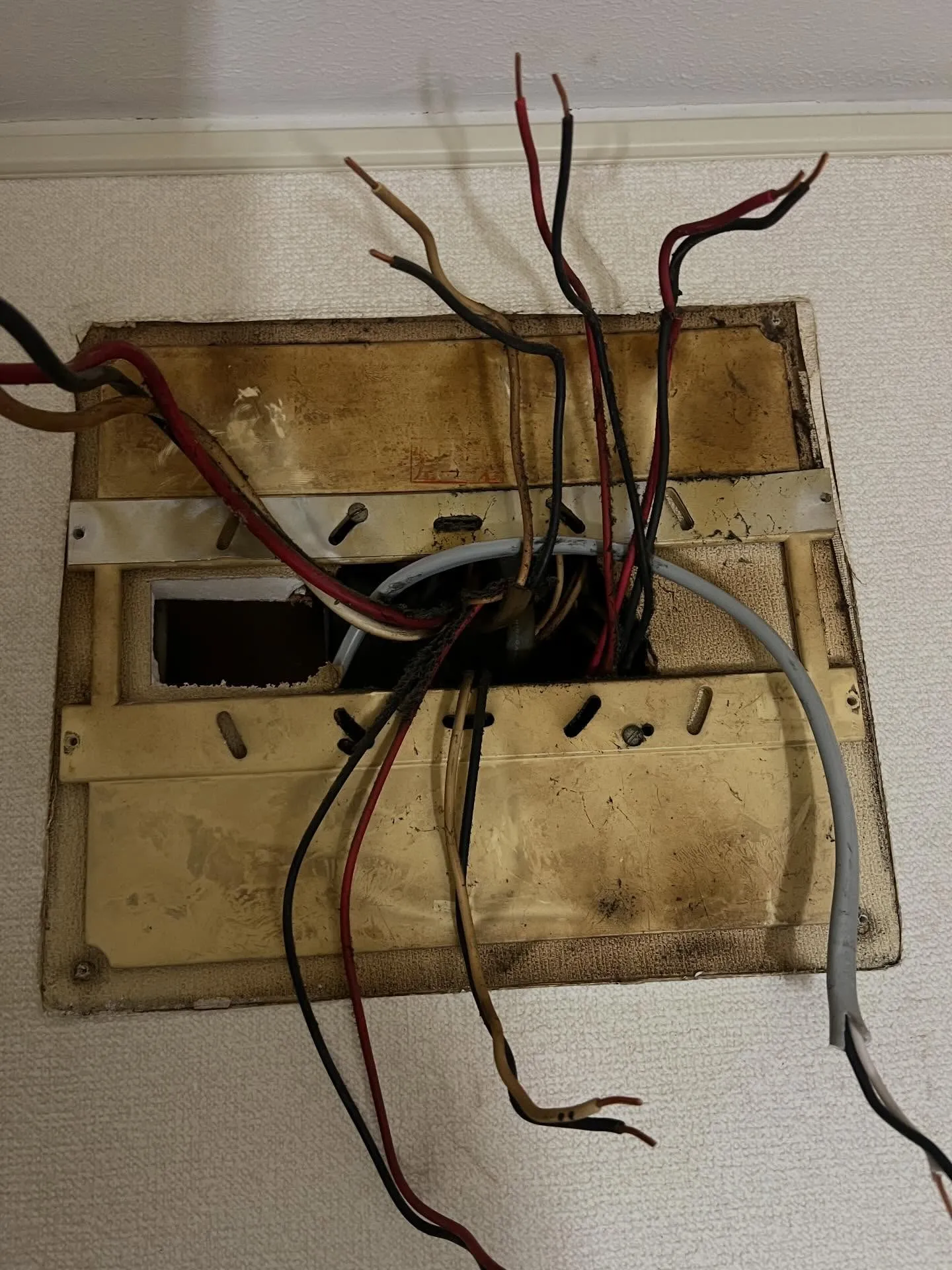 🌟 仙台で、家庭用エアコンの大量入荷が決定しました🎉!「早い...