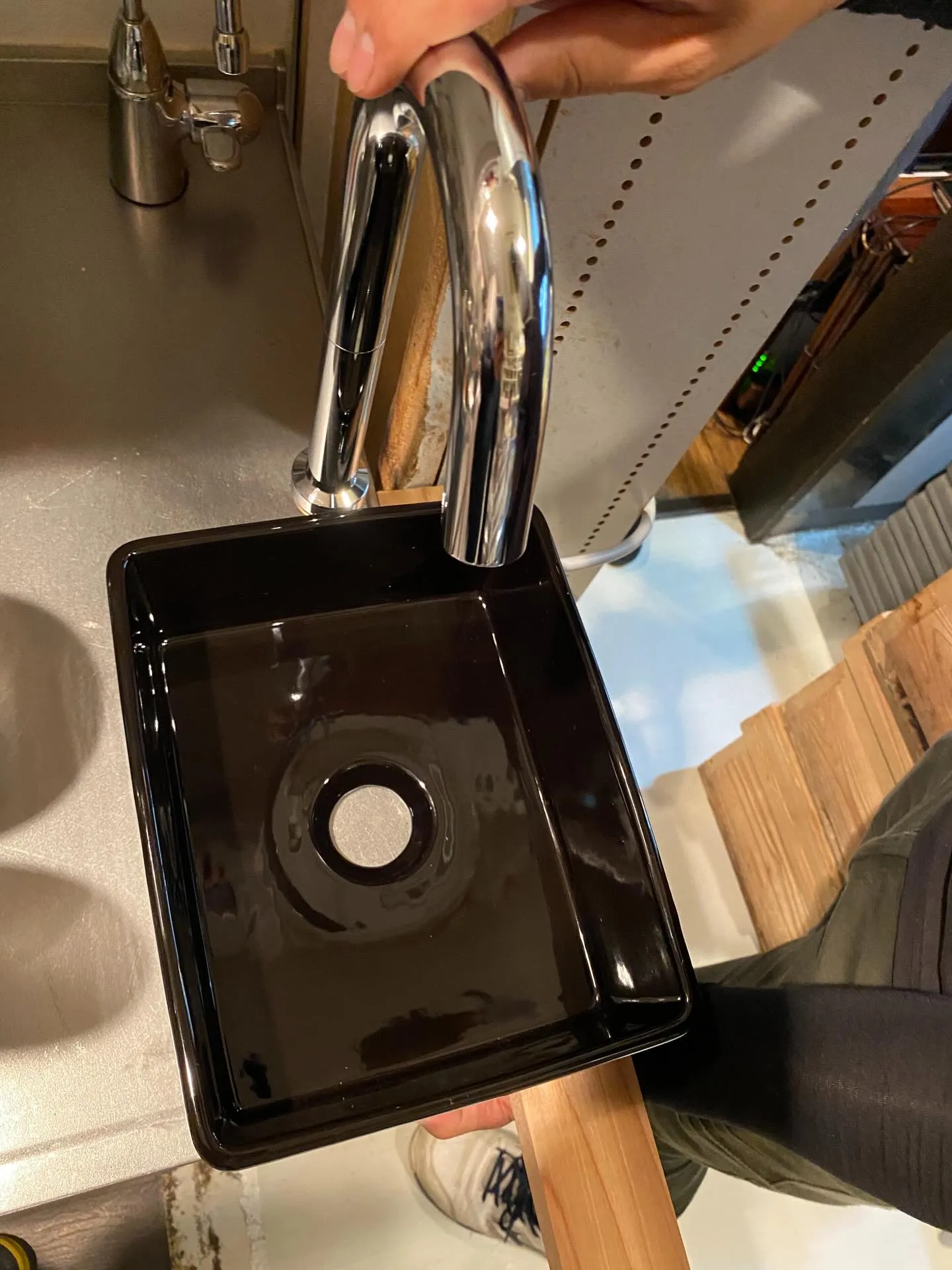 こんにちは、寒さも和らぎ暖かくなってきましたね🌷これから夏シ...