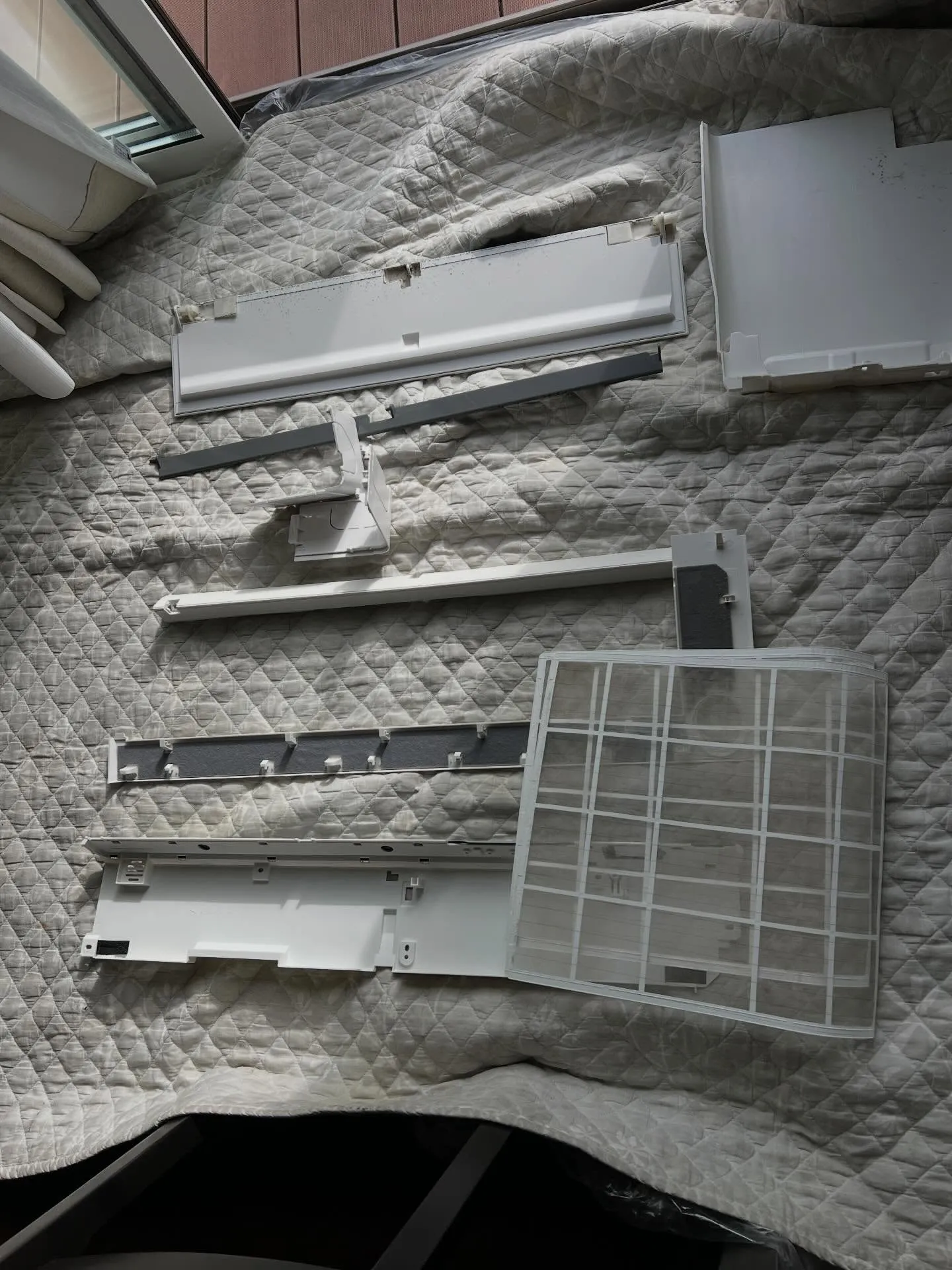 仙台の皆様、業務用エアコンの工事や早期取り付けをお考えですか...