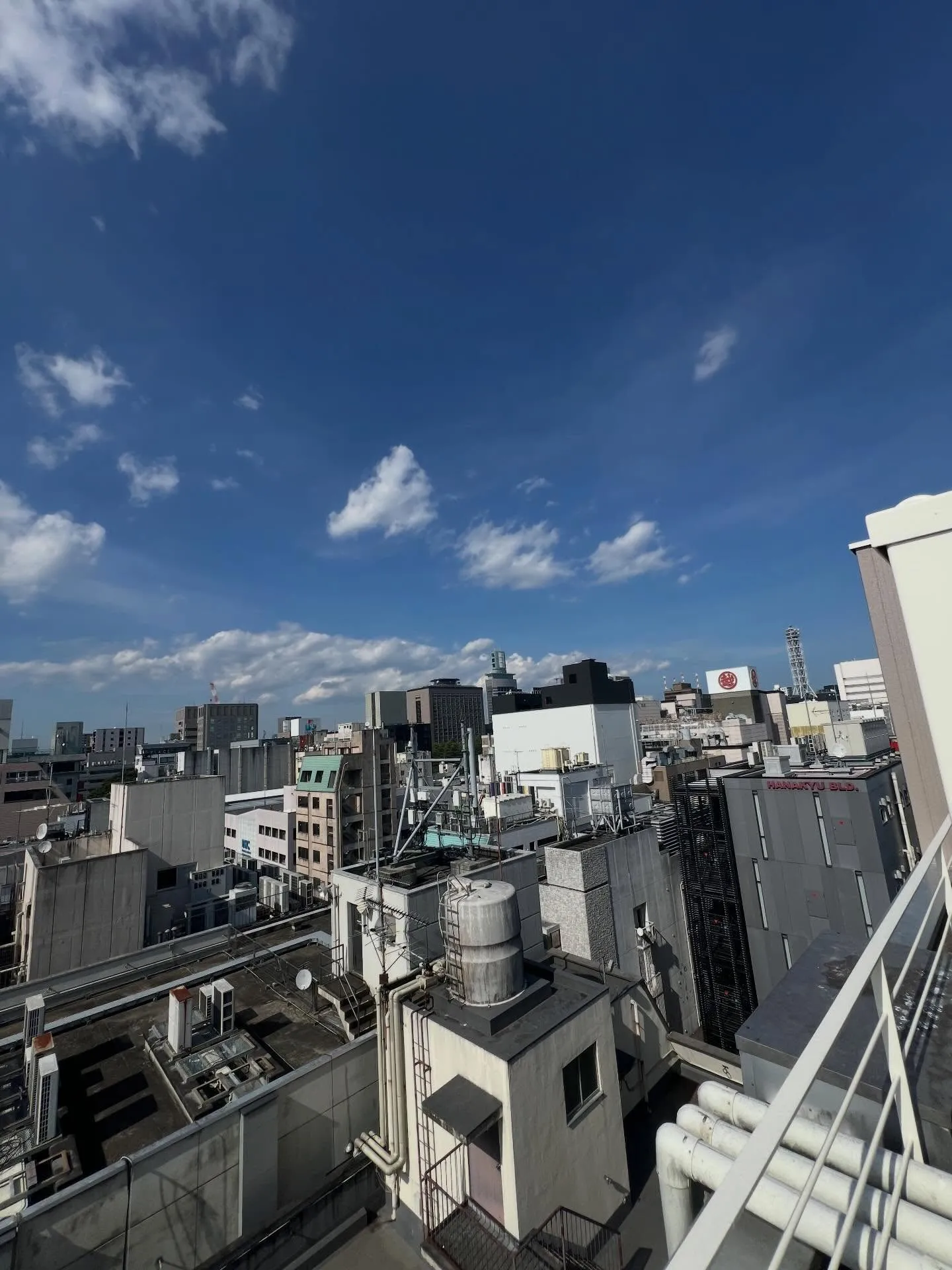 こんにちは!エアコンの季節はもはや年中ですよね🌞❄️室内の快...