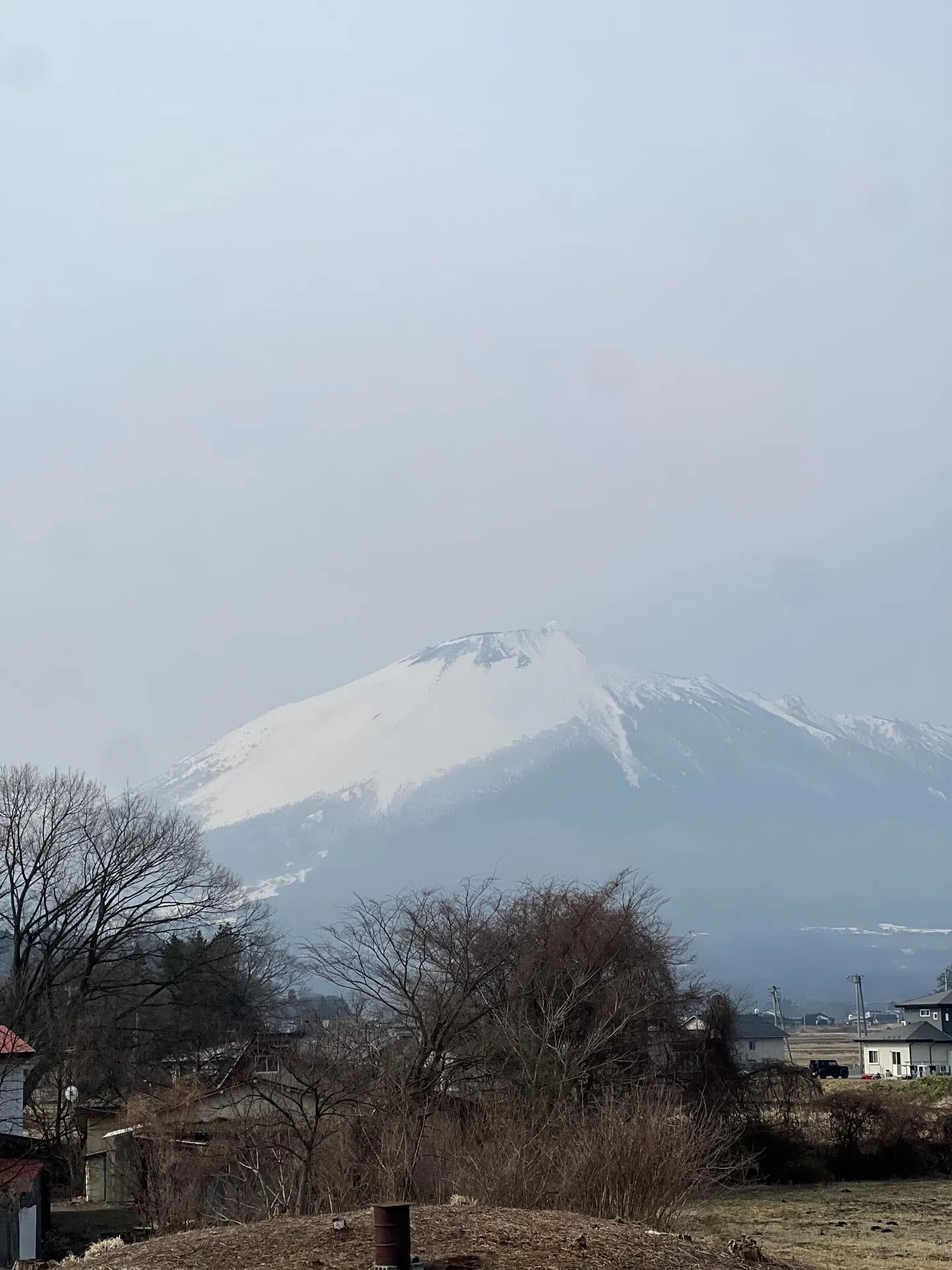 こんにちは🌸仙台愛子にて、業務用エアコンの更新や点検はお任せ...